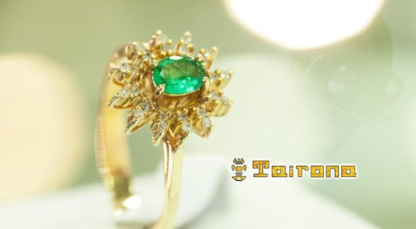 Anillo con Esmeralda Colombiana y Diamantes. Joyería Tairona