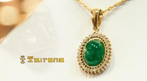 Dije oro 18K con Esmeralda y Diamantes